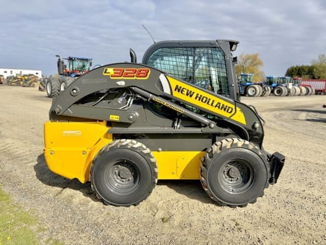 Image of New Holland L328 equipment image 3