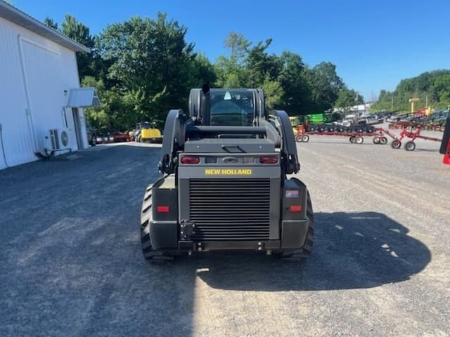 Image of New Holland L328 equipment image 3