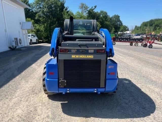 Image of New Holland L328 equipment image 3