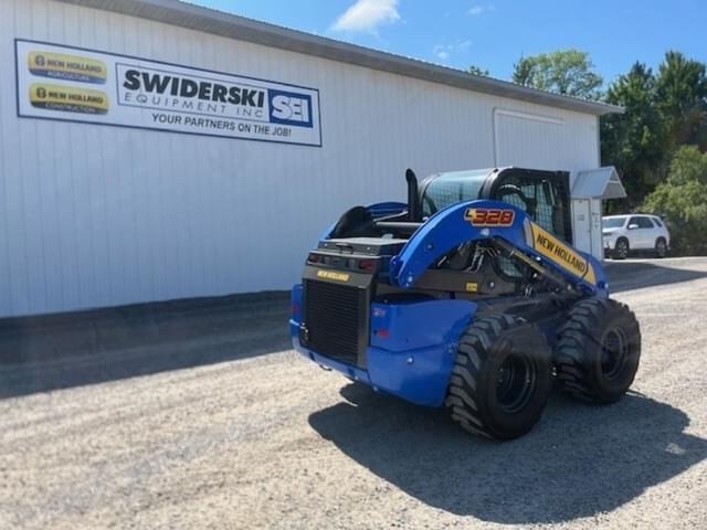 Image of New Holland L328 equipment image 2