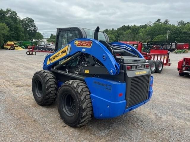 Image of New Holland L328 equipment image 4