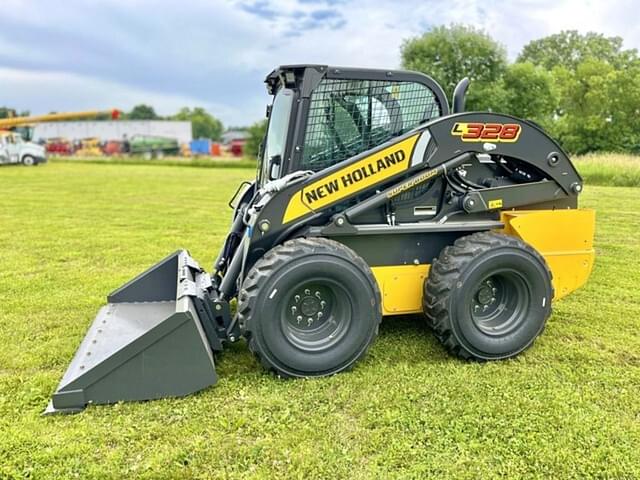 Image of New Holland L328 equipment image 2