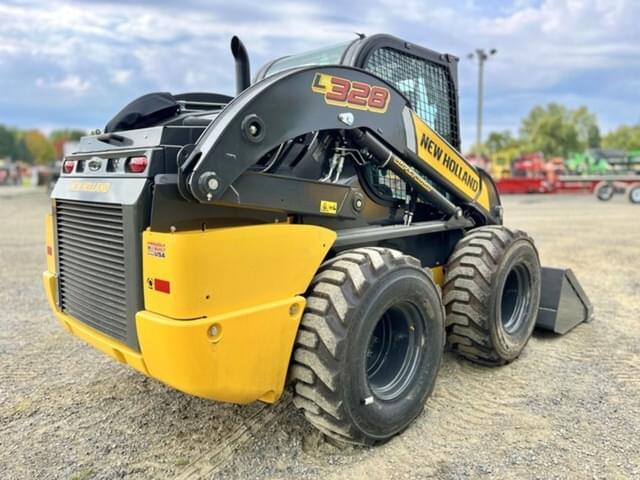 Image of New Holland L328 equipment image 4
