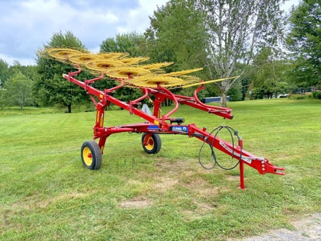 Image of New Holland ProCart 1022 Primary image