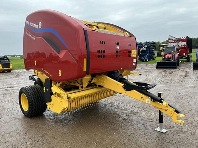 Image of New Holland RB450 Silage Special equipment image 1