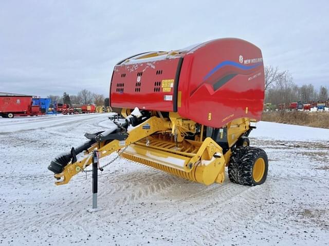 Image of New Holland RB450 CropCutter equipment image 1