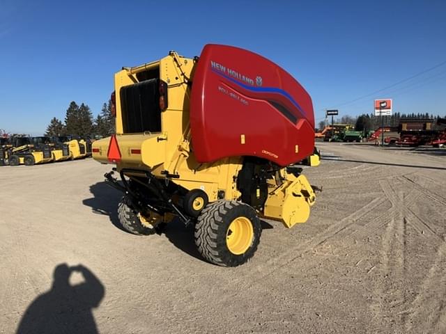 Image of New Holland RB450 CropCutter equipment image 3