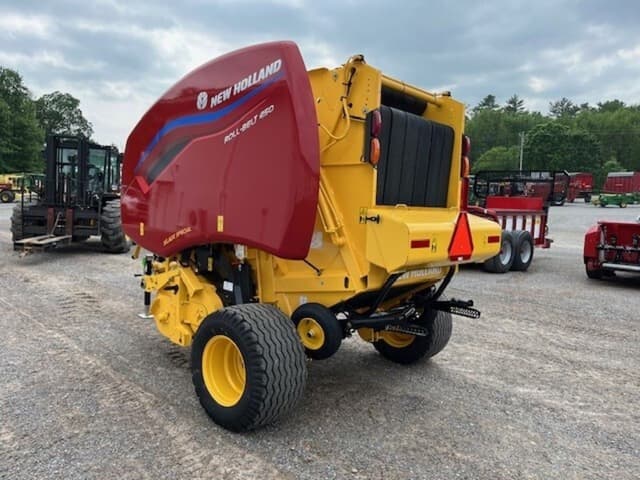 Image of New Holland RB450 equipment image 4