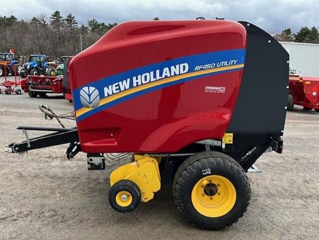 Image of New Holland RF450 Utility equipment image 1