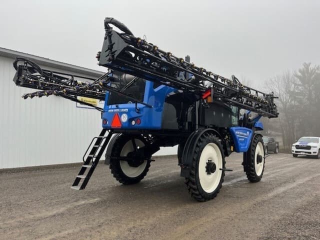 Image of New Holland SP310F equipment image 2