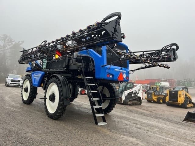 Image of New Holland SP310F equipment image 4