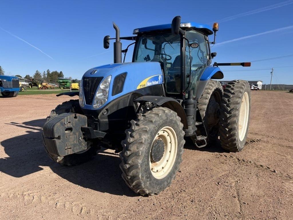 Image of New Holland T7040 Primary image