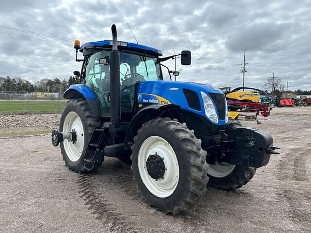 Image of New Holland T7050 equipment image 2