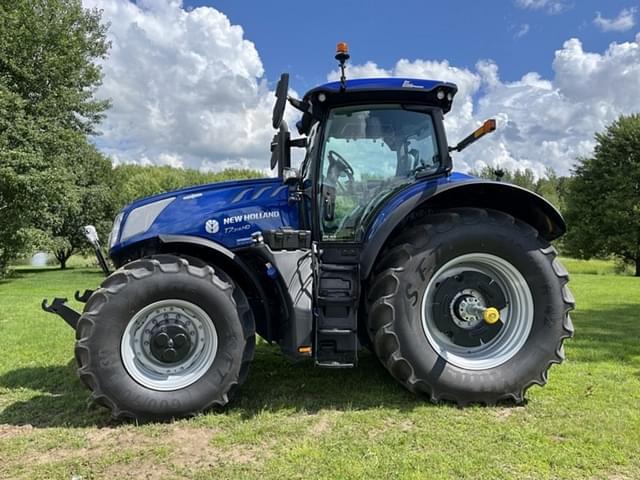 Image of New Holland T7.315 equipment image 2