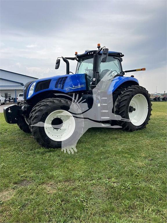 Image of New Holland T8.350 Image 0