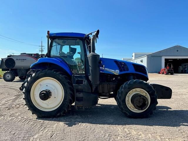 Image of New Holland T8.410 equipment image 3