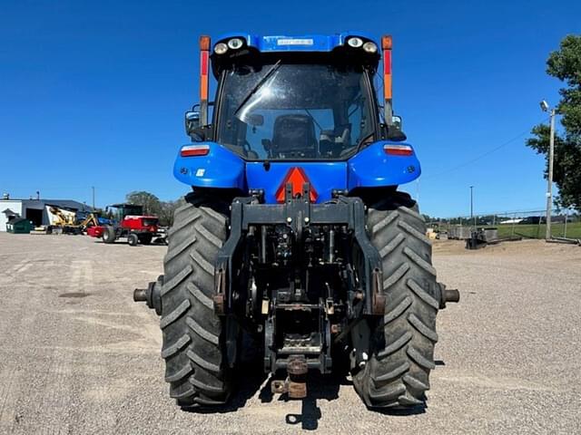 Image of New Holland T8.410 equipment image 4