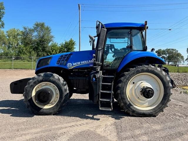 Image of New Holland T8.410 equipment image 1