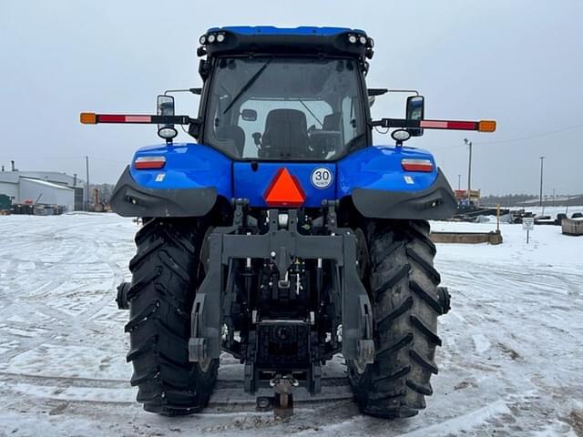 Image of New Holland T8.410 equipment image 3