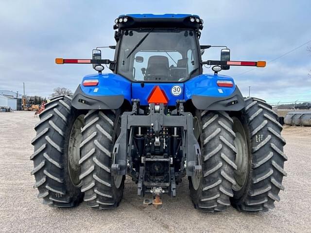 Image of New Holland T8.410 equipment image 4