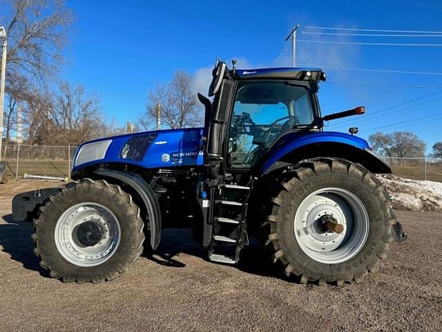 Image of New Holland T8.410 equipment image 1