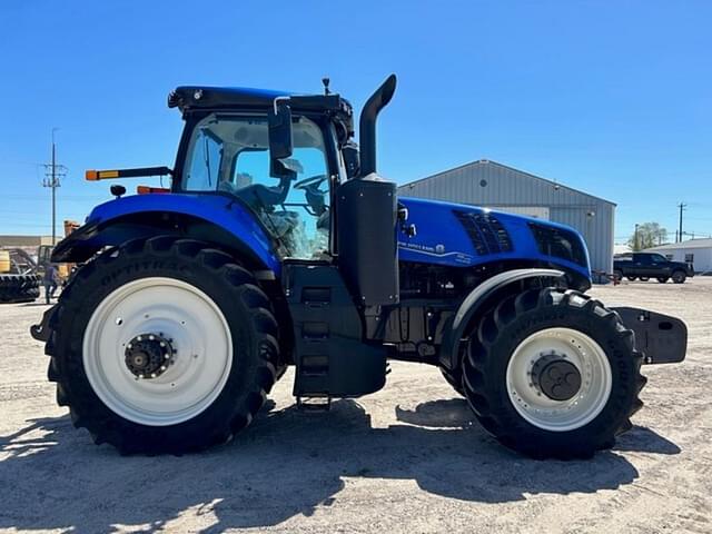 Image of New Holland T8.435 equipment image 3
