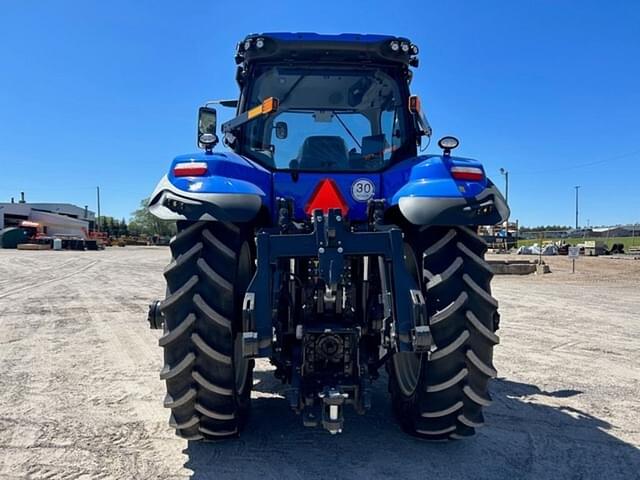 Image of New Holland T8.435 equipment image 4