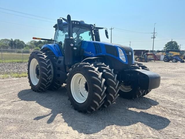 Image of New Holland T8.435 equipment image 2
