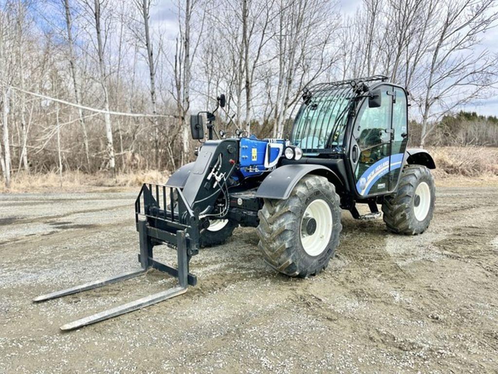 Image of New Holland TH7.42 Primary image