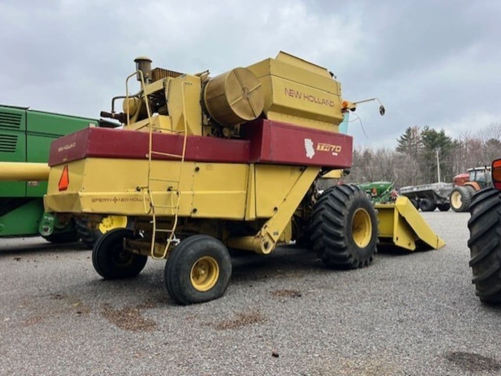 Image of New Holland TR70 Image 1