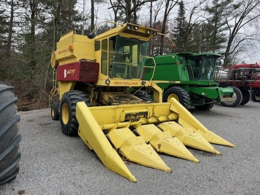 Image of New Holland TR70 Primary image