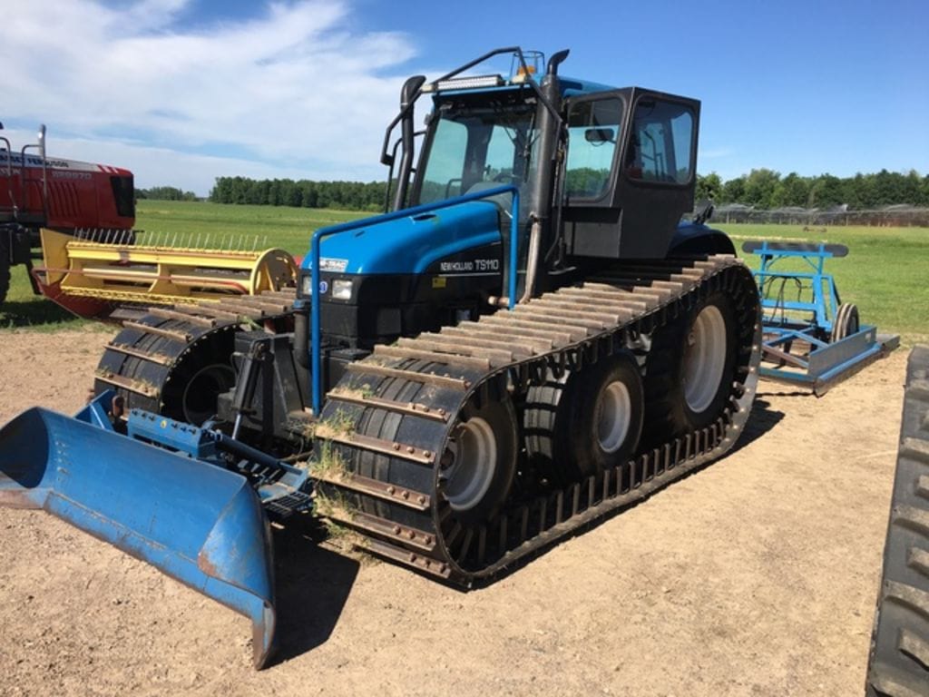New Holland TS110 Equipment Image0