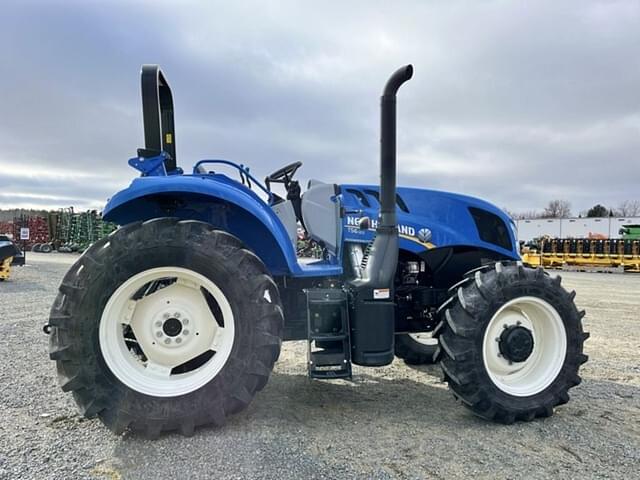 Image of New Holland TS6.120 equipment image 3