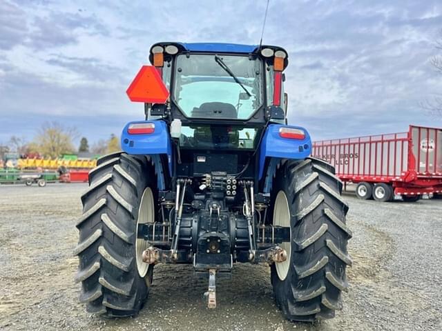 Image of New Holland TS6.120 equipment image 4