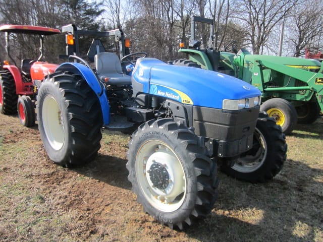 2009 New Holland TT60A Equipment Image0