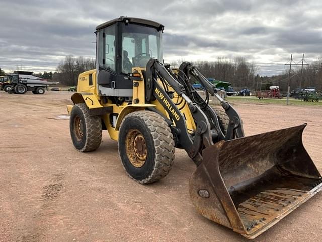 Image of New Holland W110 equipment image 2