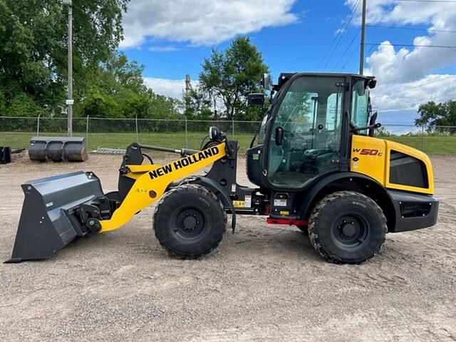 Image of New Holland W50C equipment image 1