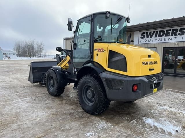 Image of New Holland W70C equipment image 2