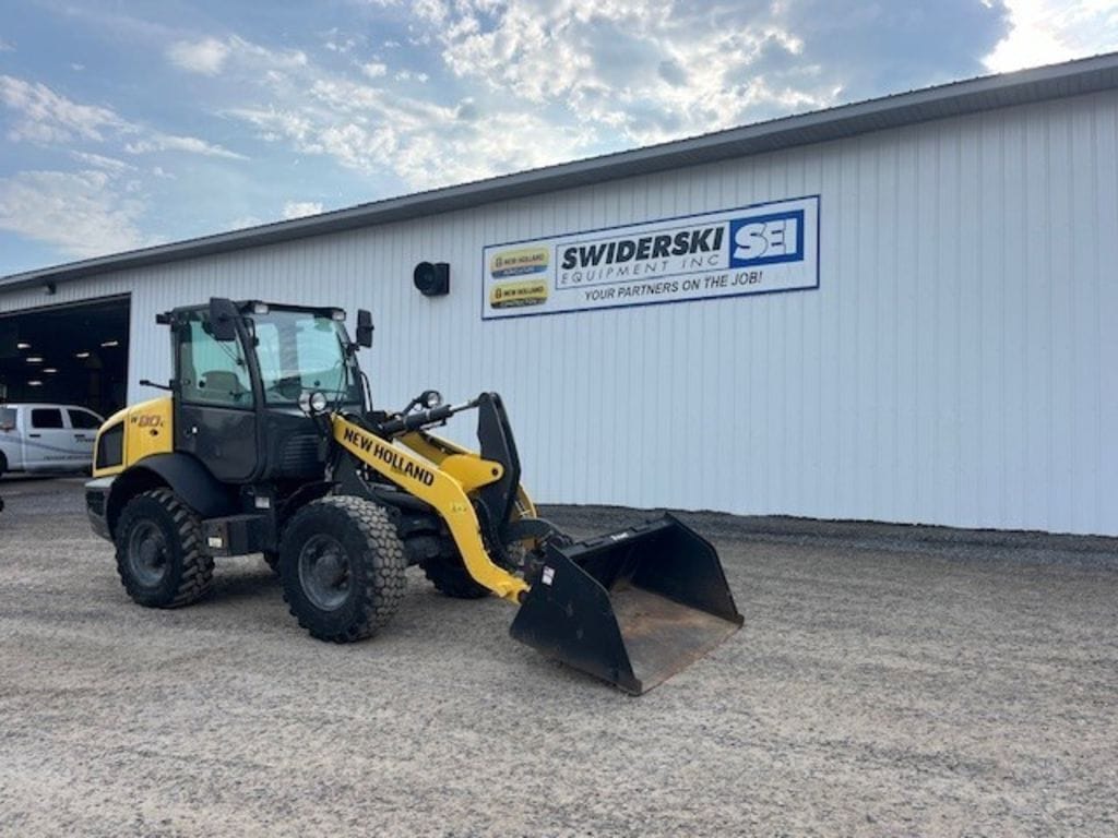 2017 New Holland W80C Equipment Image0