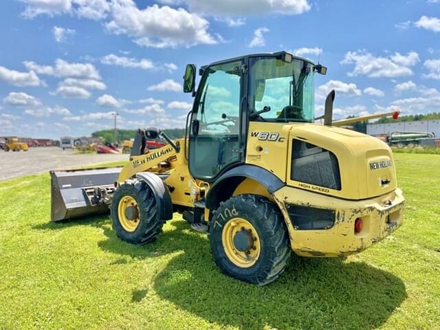 Image of New Holland W80C equipment image 4