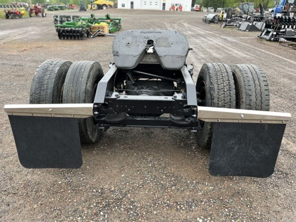 2024 Undetermined Semi Dolly Equipment Image0