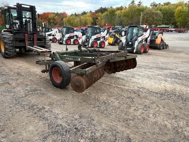 Image of Oliver 252 equipment image 3