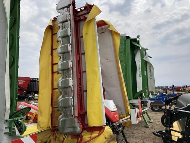 Image of Pottinger Novacat 351 equipment image 4
