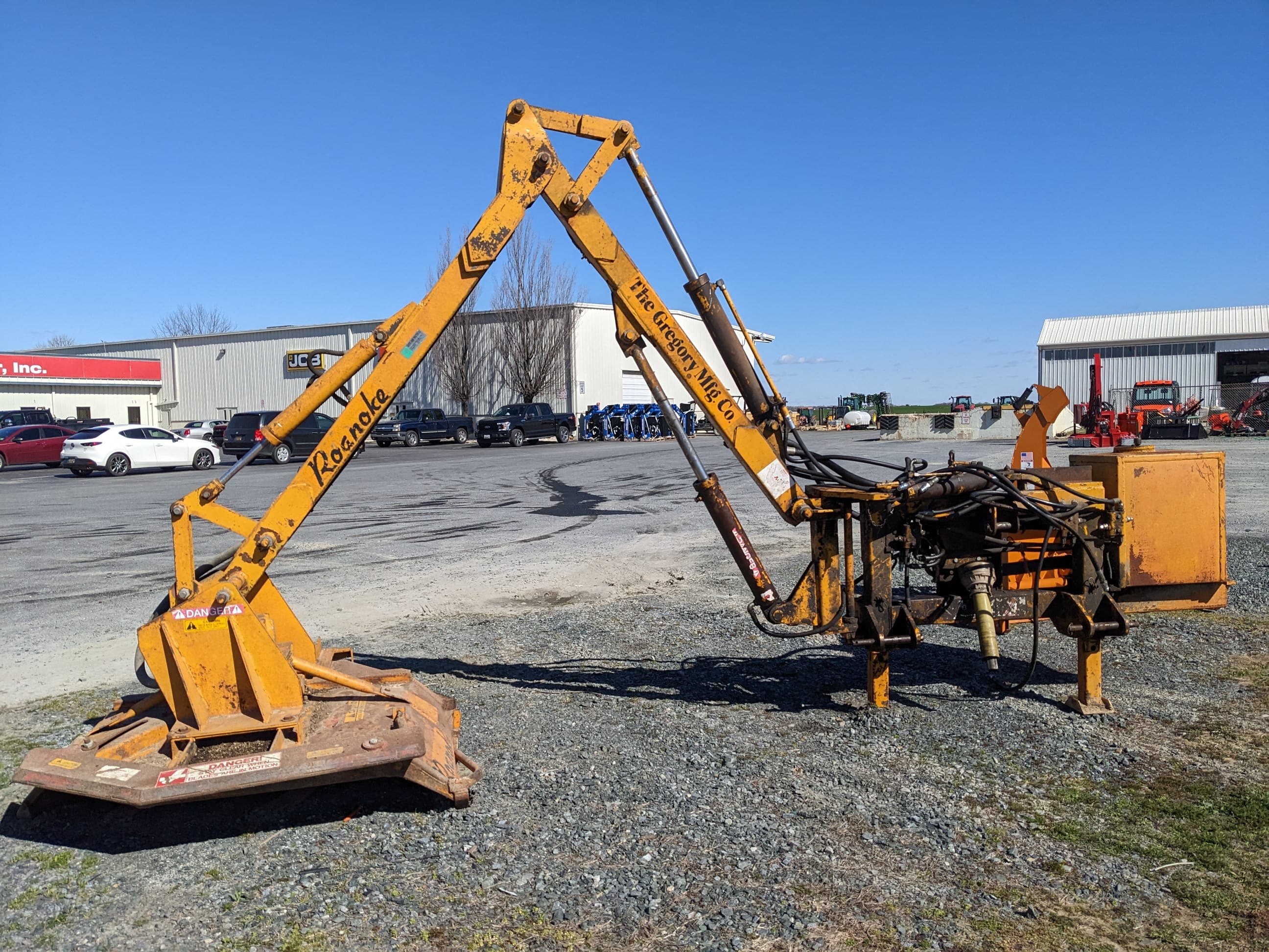 Main image Roanoke G-195