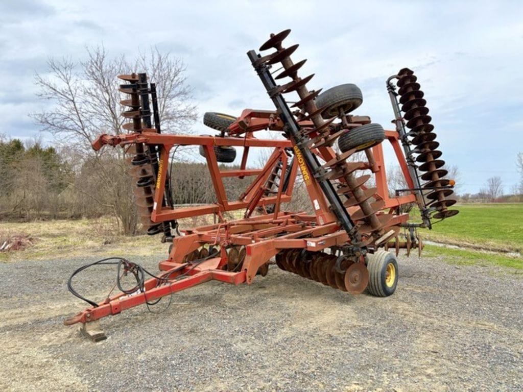 1995 Sunflower 1433-32 Equipment Image0