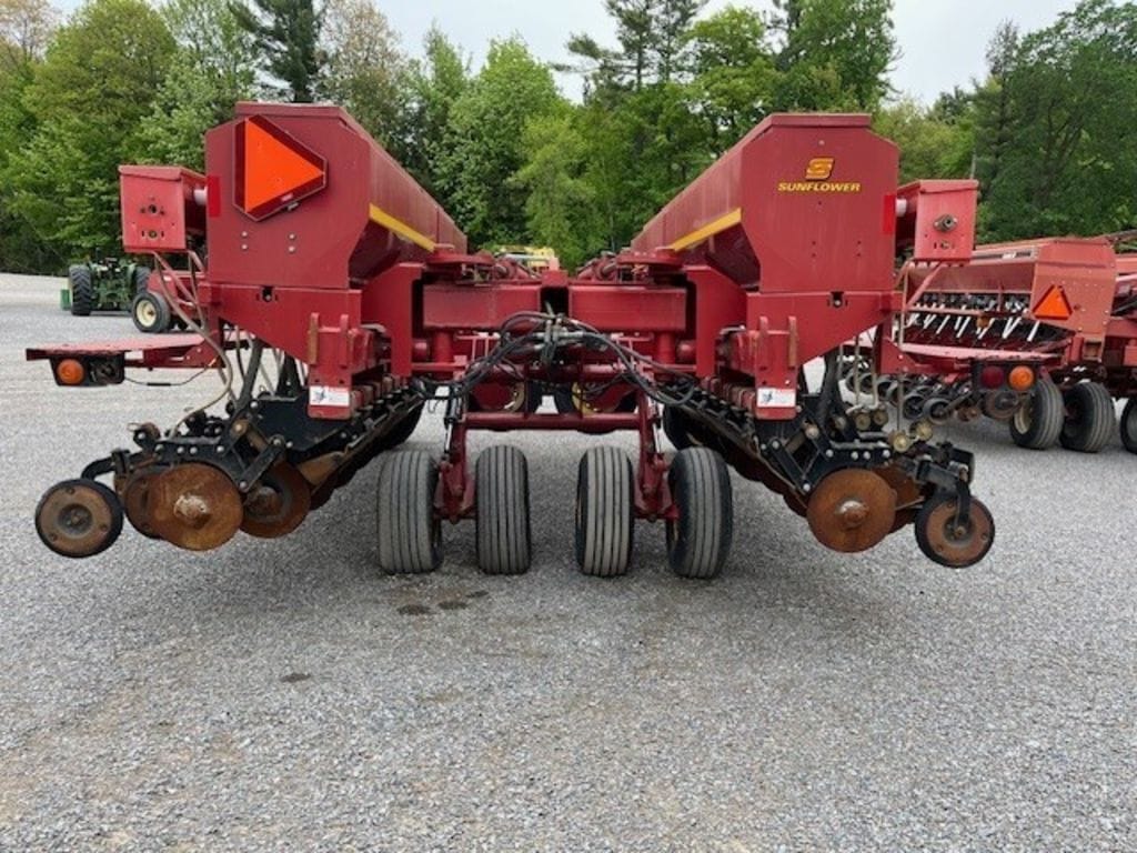 Sunflower 9421-30 Equipment Image0