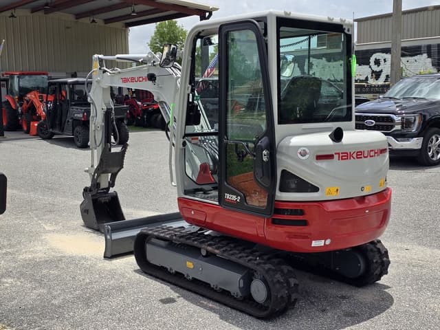 Image of Takeuchi TB235-2 equipment image 2