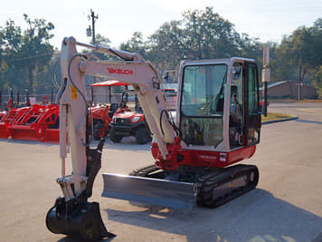 Main image Takeuchi TB240