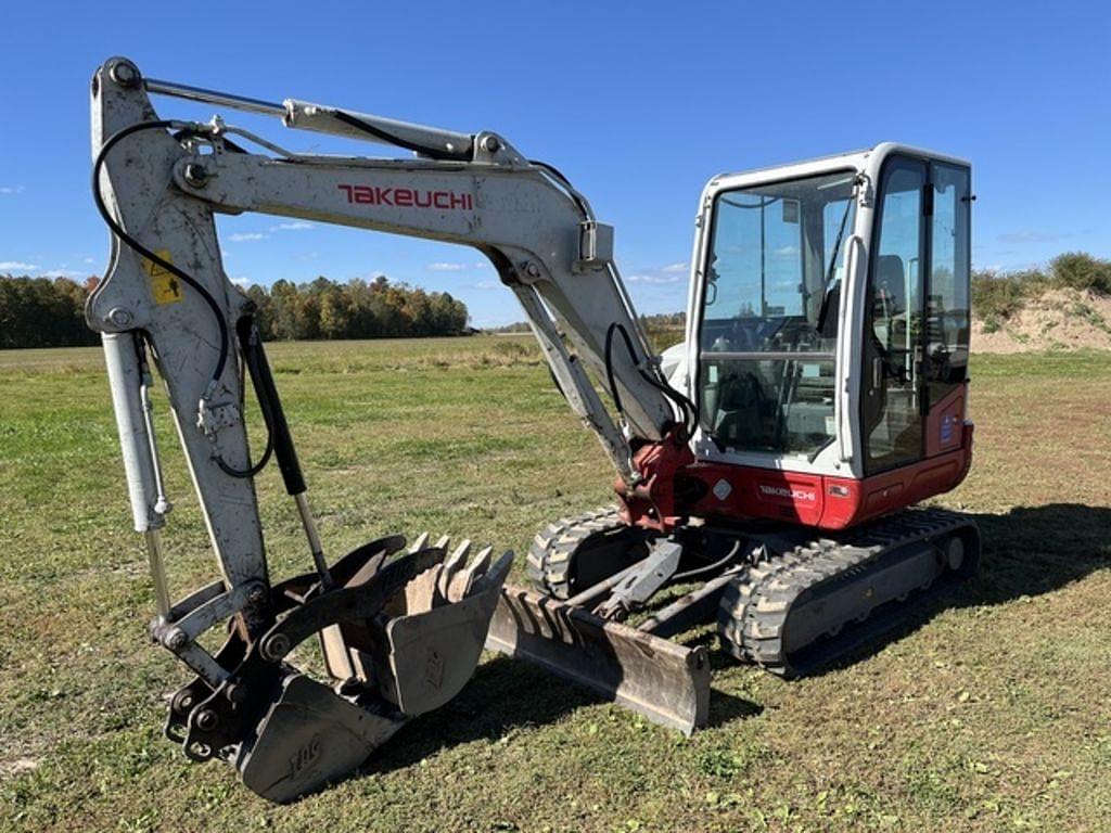 Image of Takeuchi TB240 Primary image