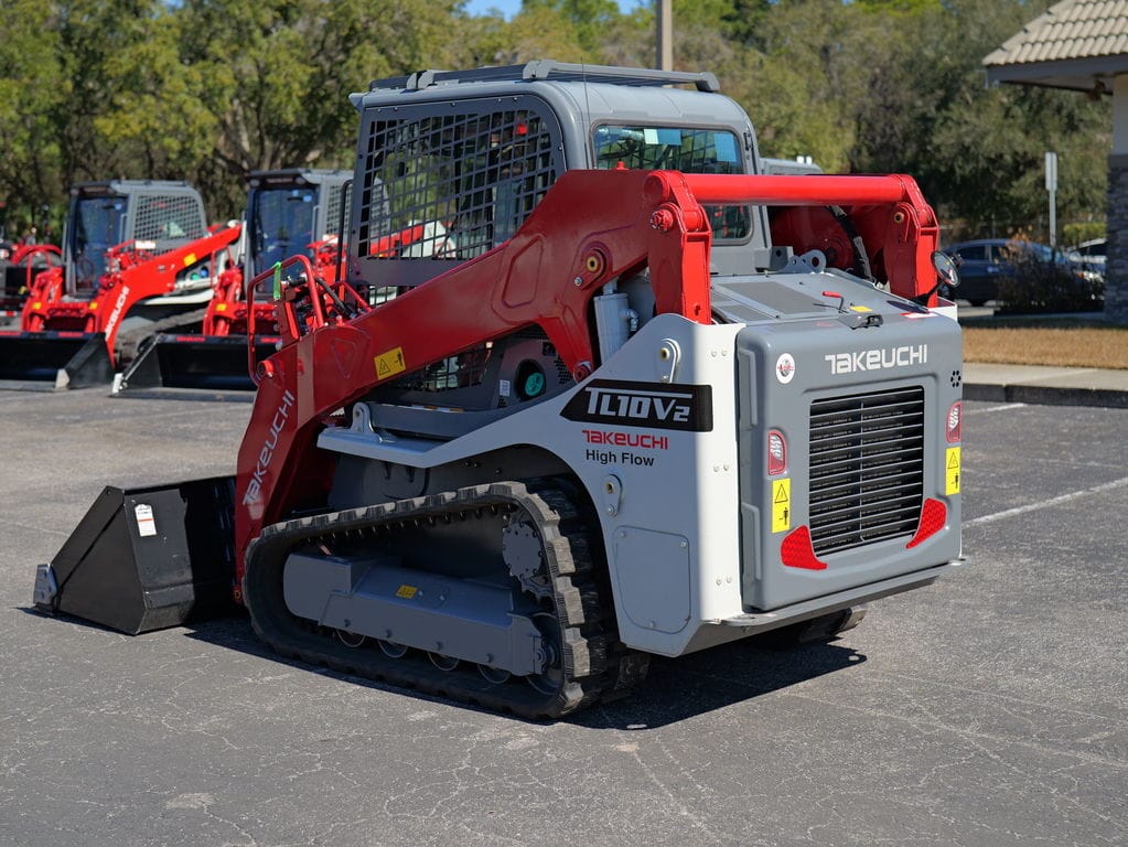 Main image Takeuchi TL10V2